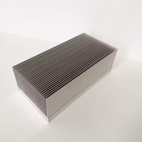 Extrusión de aluminio 6063 T3/T6 para perfiles de aluminio con disipador de calor LED